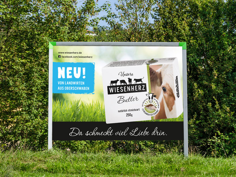 Plakatfläche freistehend auf Ständewerk Plakatfläche freistehend auf Ständewerk
