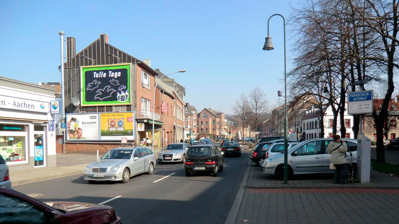 Superposter am Verbrauchermarkt