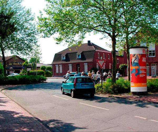 Plakatwerbung an Ganzstellen Plakatwerbung an Ganzstellen