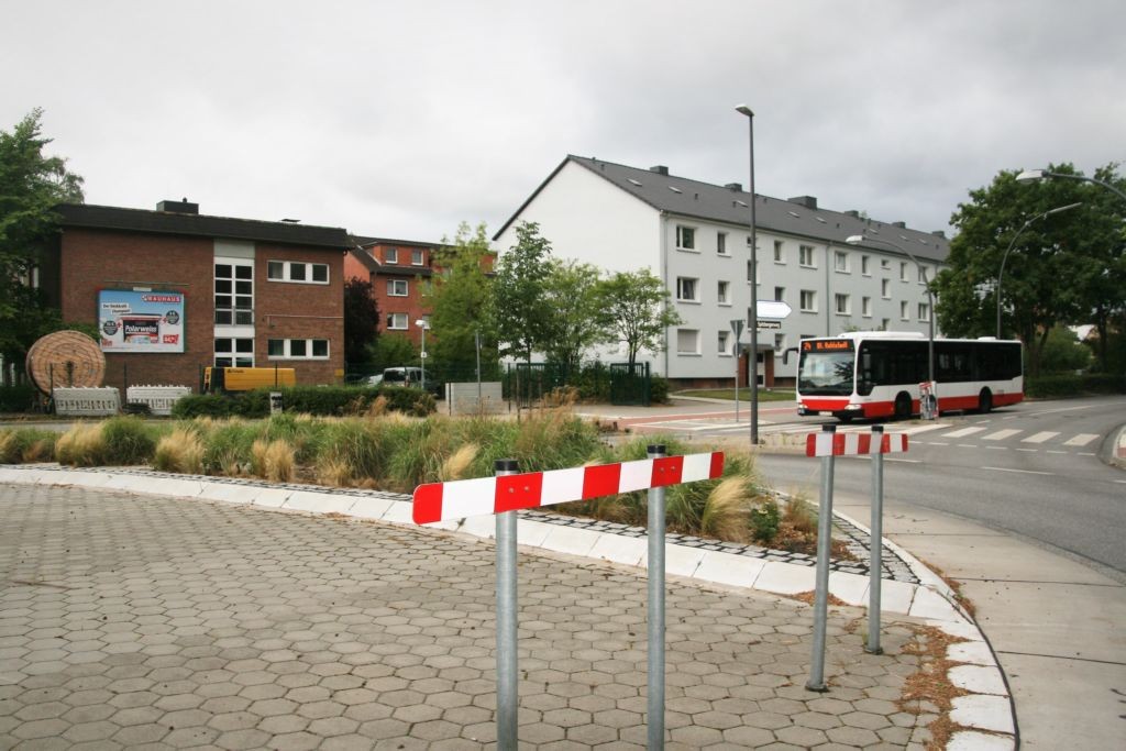 Spitzbergenweg 3/ Meiendorfer Str.