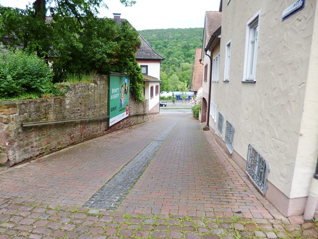 Bahnhofstraße gg. 12 / Kirchplatz