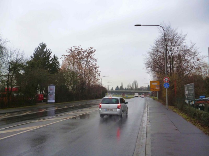 Darmstädter Straße, B 26 nh. Kreuzung Darmstadt-Hanau 3x3,8