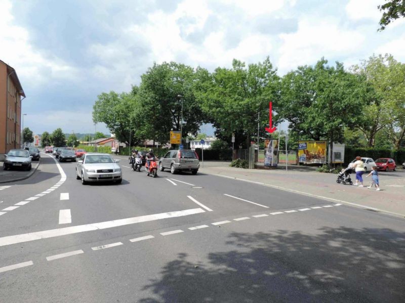 Schillerstraße / Boppstraße, Eingang Sportplatz