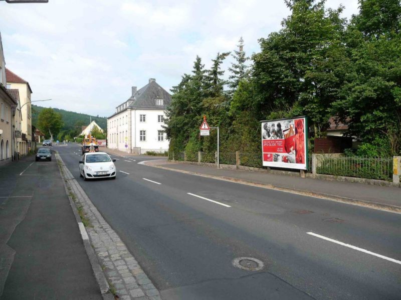 Bahnhofstraße gg. 19, B 27