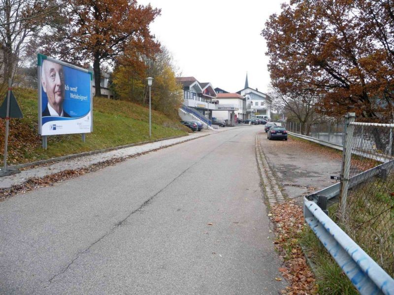 Kanalstraße nh. / Martin-Ofner-Straße, Getränke-Markt