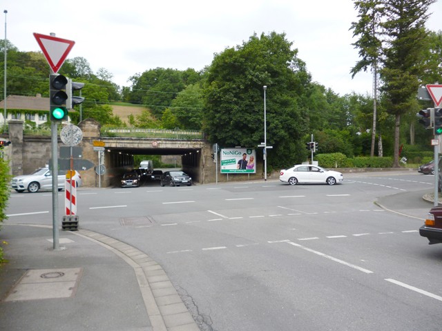 Callenberger Straße / Kanonenweg gg. Shell Tankstelle