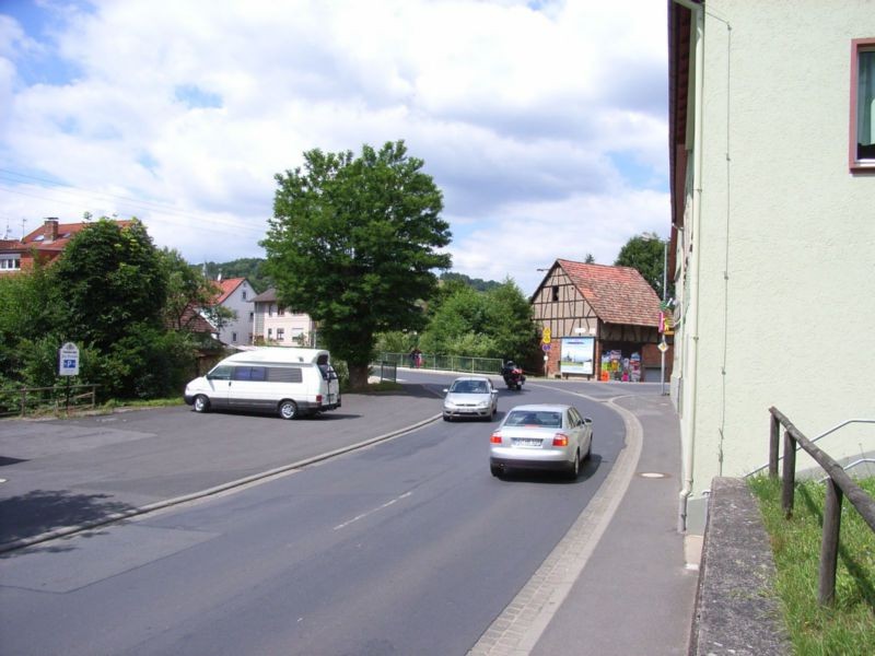 Lohrer Str. 37, B 276, Gasthof zur Traube / Bergstr.