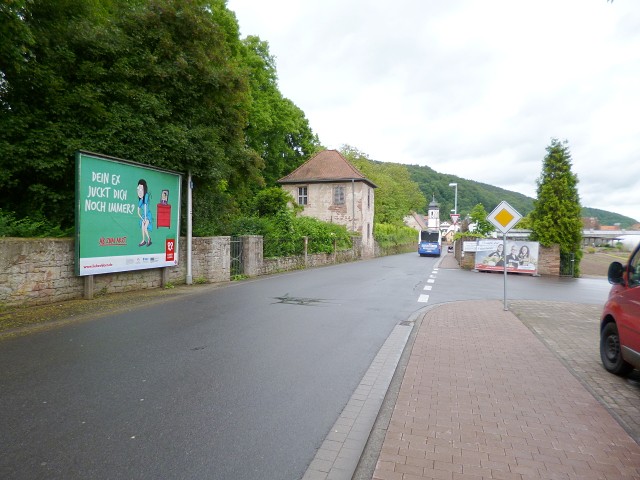 Miltenberger Str. gg. Feuerwehr gg./Scheitplatz, Ortseingang