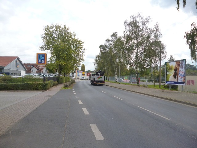 Uferstraße, Ausfahrt Büdesheim, Trafostation gg. ALDI