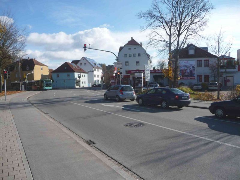 Äußere Passauer Straße 4 gg. / Friedhofstr.