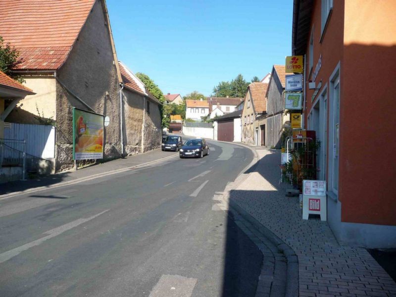 Hauptstraße gg. 32, Bush. gg. Lebensmittel Kasamas