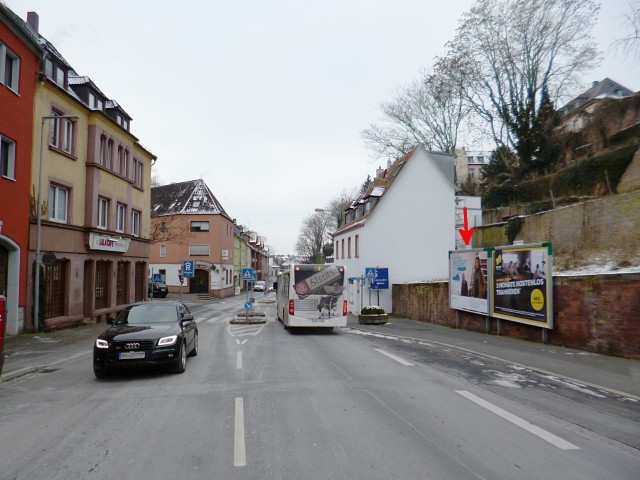 Löherstraße gg. 15, B 8/B 26, Fußgängerüberweg