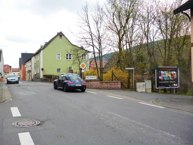 Hauptstraße / Von-Bethmann-Str.