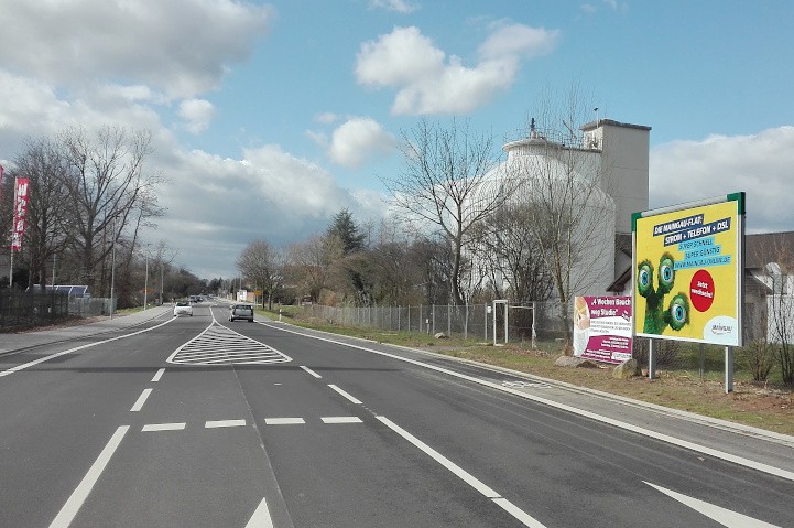 Klein-Welzheimer Str.  gg. Ausfahrt REWE-Markt