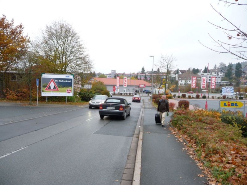 Am Rödenpark / Brückenstraße (gg. Ausf. Lidl)