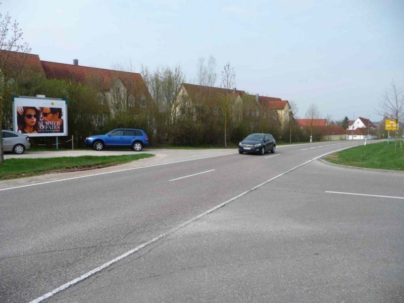 Wassertrüdinger Str.gg. Ausfahrt Gewerbepark (Parkbucht)