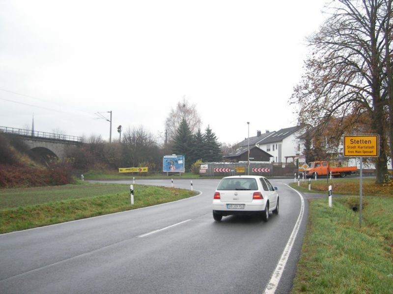 Werntalstr., B 26 / Weinbergstr. (vor Bahnunterführung)