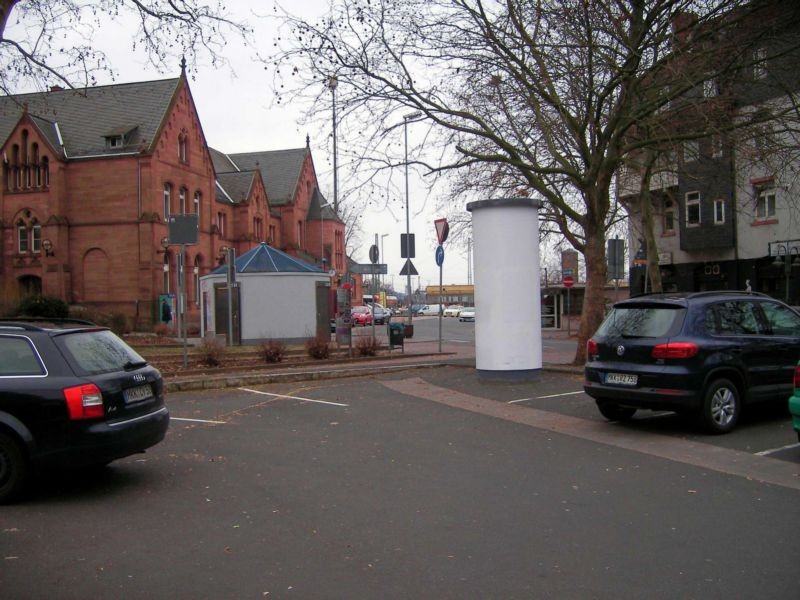 Bahnhofstraße, Parkhaus Hauptbahnhof  3,00 x 3,80 m