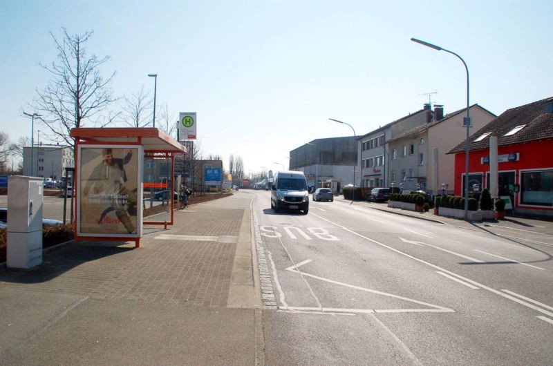 Carl-Benz-Str/bei Kaufland /aussen (WH)