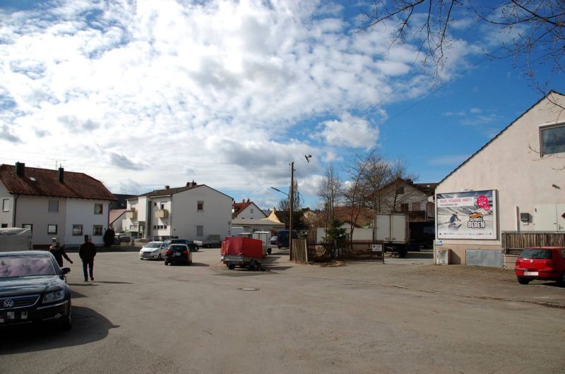 Herbergstr/Hochmuttinger Str (lks)
