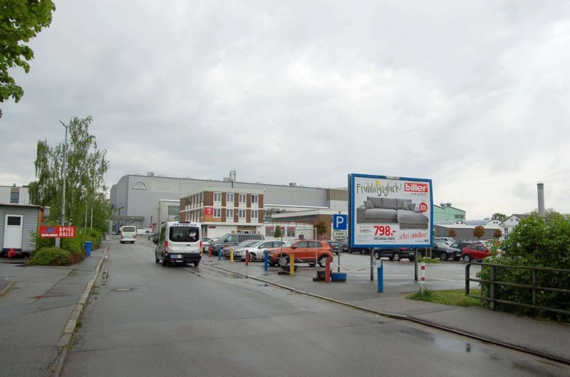 Werftstr. 38/Zuf Aldi/WE rts