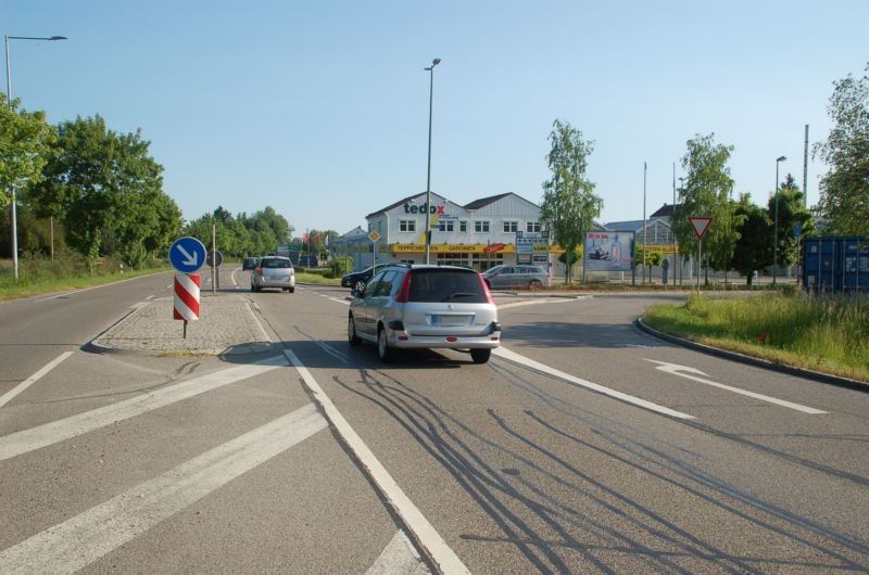 Birkenweg/Allgäuer Str/quer zur B 300 (Sicht Würth)