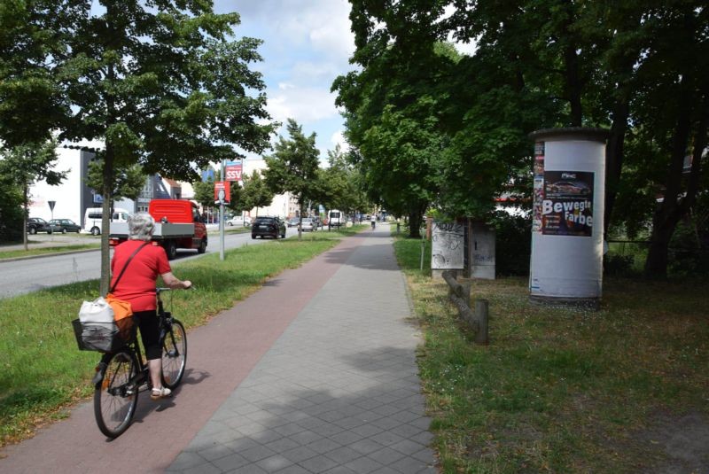 Berliner Str/B 96/Luisen-Apotheke