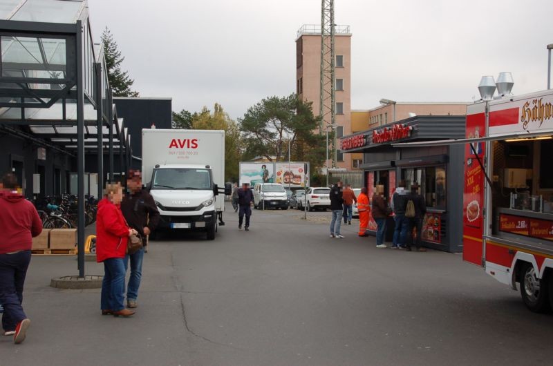 Briesker Str. 4 /Kaufland/nh. Eingang rts