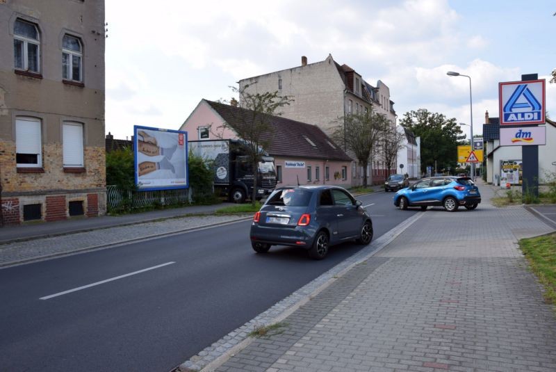 Berliner Str. 107/geg. Aldi/Einfahrt