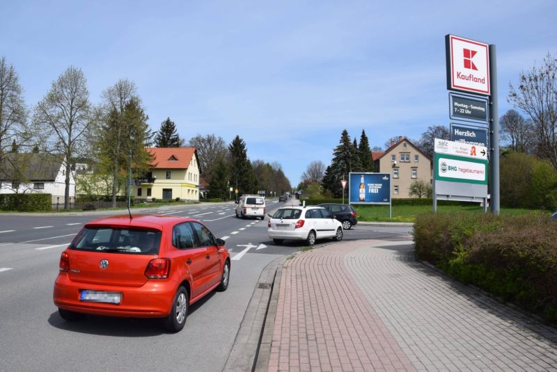 Wilhelm-Kaulisch-Str. 26 /Kaufland/Einf/WE rts -quer zur Str