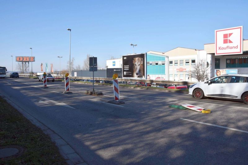 Weißenfelser Str. 70 /Kaufland/geg. Eing/Sicht B 87 (lks)