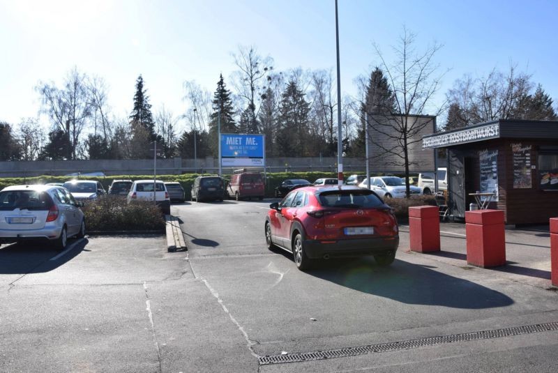 Weißenfelser Str. 70 /Kaufland/geg. Eing/Sicht Markt (lks)