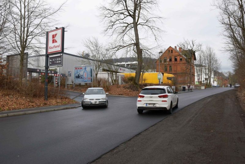 Würzburger Str. 1 /Kaufland/Einfahrt Parkdeck (rts)