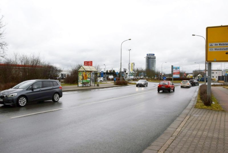 Triebeser Str/Gewerbegebiet/einwärts  (WH)