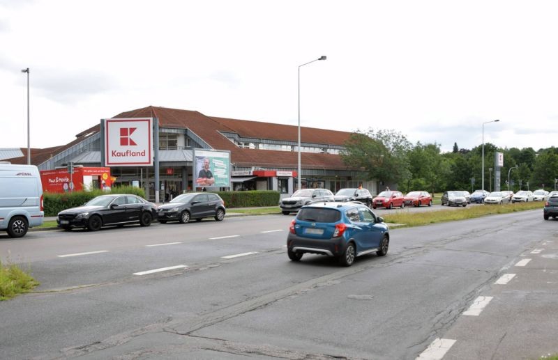 Kauerndorfer Allee 20 /Kaufland/rts vom Eing/Sicht Str/rts