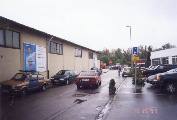 Markusstr/geg.Haus-Nr. 12/bei Autohaus (lks)