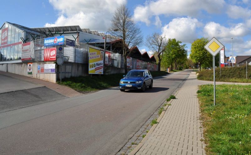 Stolberger Str. 29 /Getränke-Quelle/neb. Einfahrt