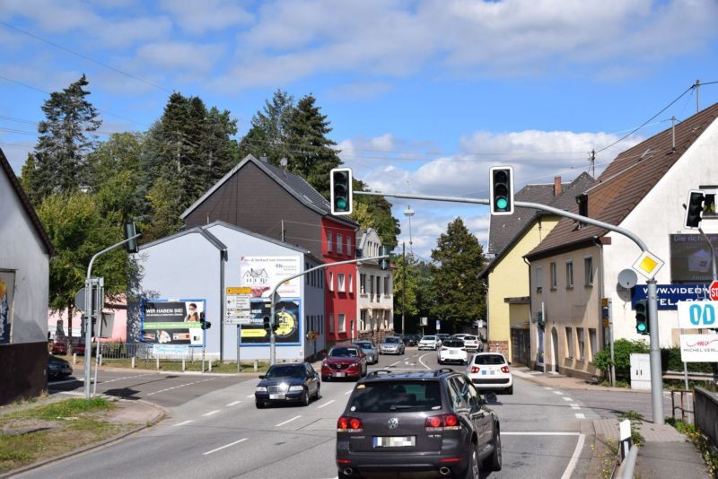 Martin-Luther-Str/Seminarstr (quer zur B 41)