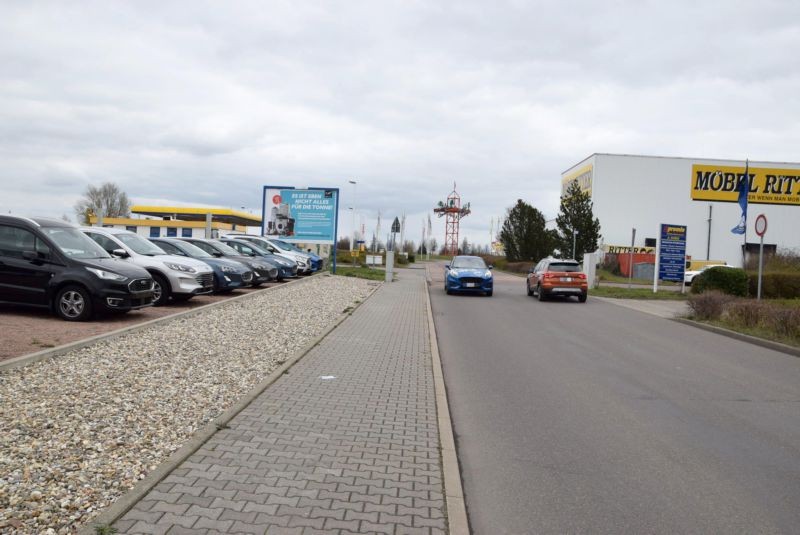 Kämmritzer Weg/Mittelstr. 3/bei Autohaus (quer)