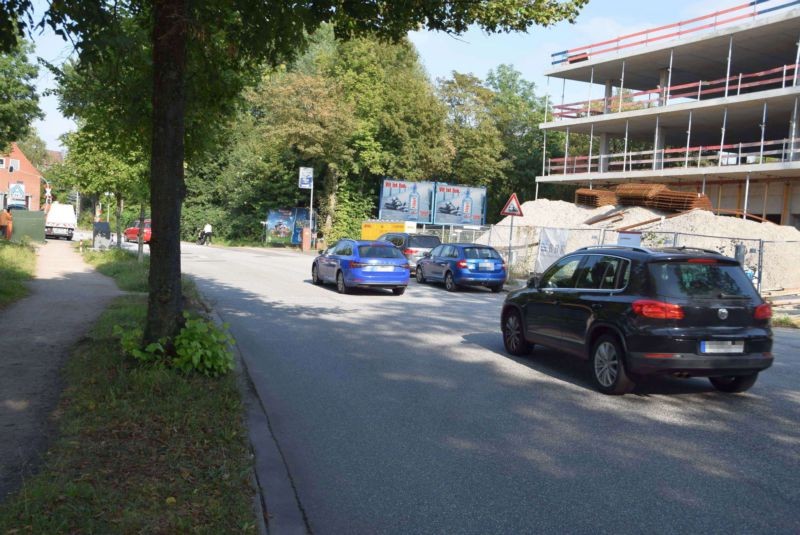 Neuer Weg 43/vor Bahnübergang/Zuf Aldi (quer)