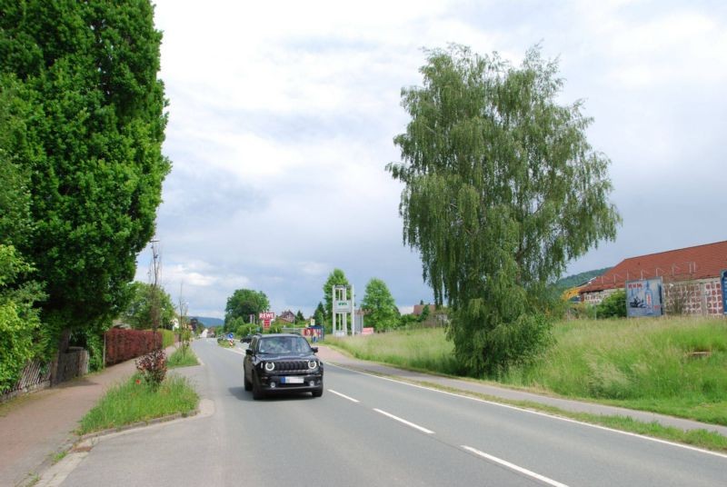 Reherweg/Zufahrt Rewe Blankschmiede 3/lks