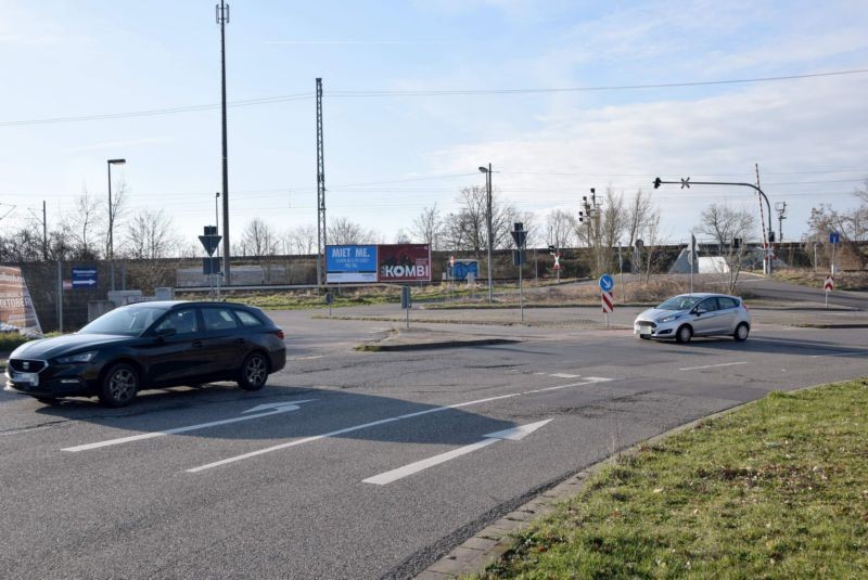 Stichelsdorfer Weg 1/Rosenfelder Str