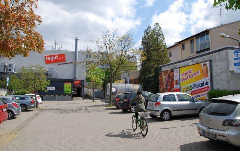 Frankfurter Str. 70-72 /Tegut/geg. Eing/rts  (Sprendlingen)