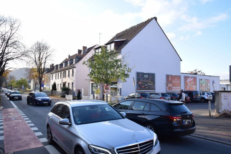 Konrad-Frey-Str/Einfahrt (quer zur Ringstr)