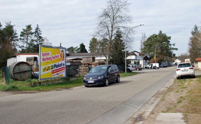 Robert-Bosch-Str. 1/Röchlingstr