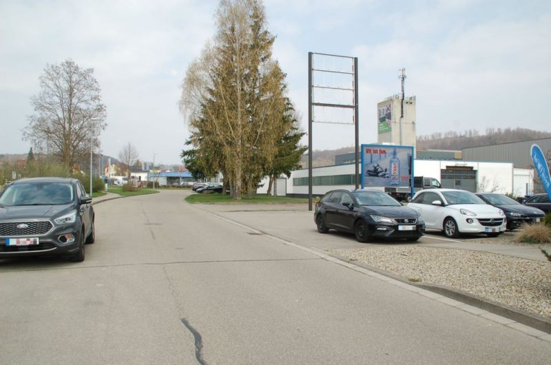 Aalener Str. 38/bei BIKEoRADO/nh. Kaufland (WE rts)