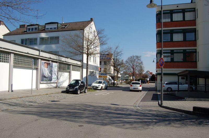 Augsburger Str. 9 /Norma/Sicht Flurstr (parallel)