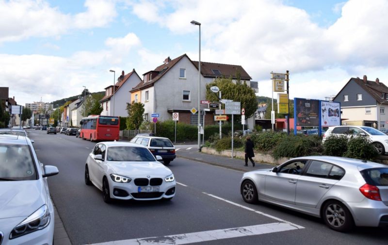 Homburger Str. 2 /Rewe/neb. Einfahrt (Sicht Markt)