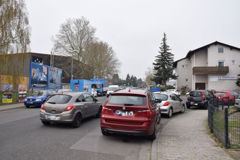 Hans-Böckler-Str. 114 (Zufahrt Getränkemarkt Geiß)