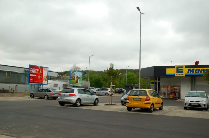 Neckarstr. 62 /Edeka/geg. Eingang  (Aldingen)